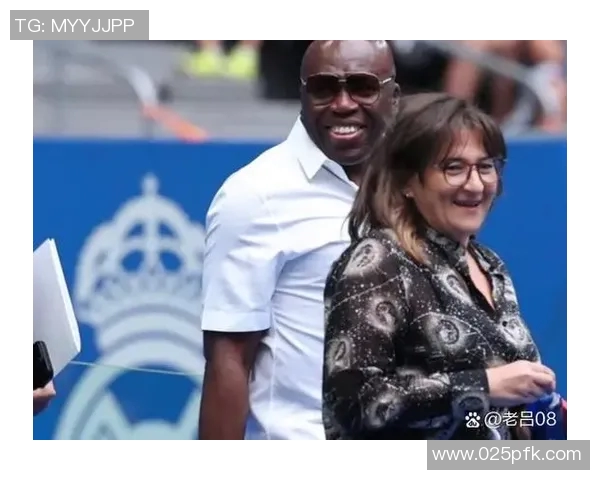 澳大利亚女足球明星的崛起与成就:探索她们在国际赛场上的辉煌表现 澳大利亚女足球明星的崛起与成就:探索她们在国际赛场上的辉煌表现